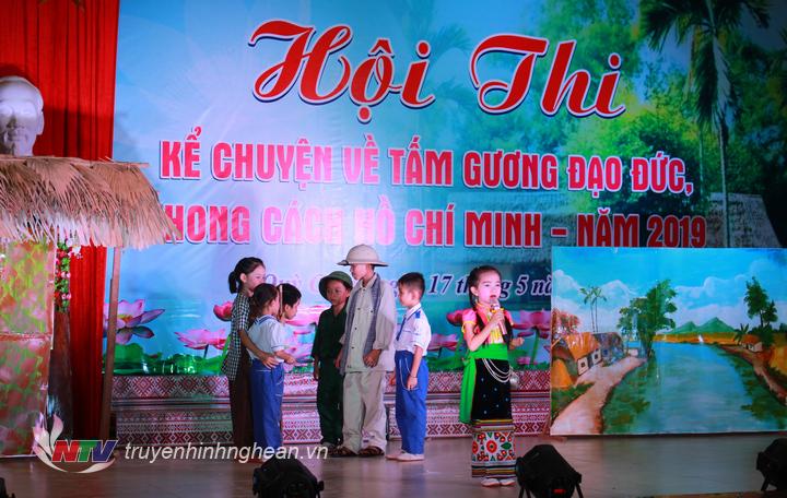 Quỳ Châu: Hội thi kể chuyện tấm  tấm gương, đạo đức, phong cách Hồ Chí Minh