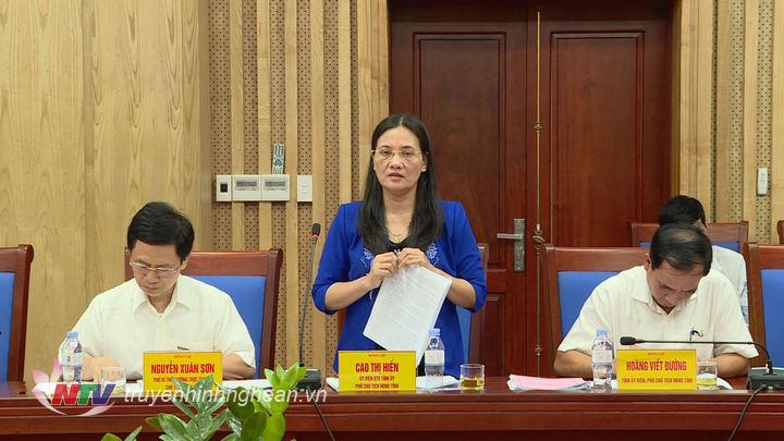 6. Đồng chí Cao Thị Hiền PCT Thường trực HĐND tỉnh phát biểu tại buổi làm việc.