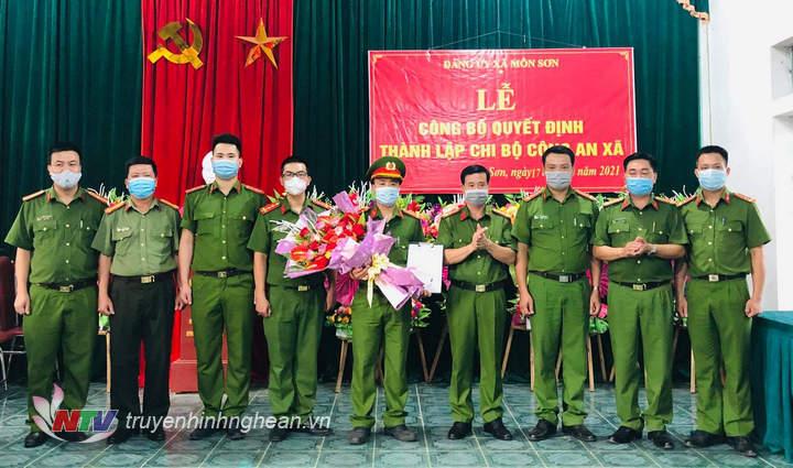 Con Cuông thành lập Chi bộ Công an xã đầu tiên tại Môn Sơn