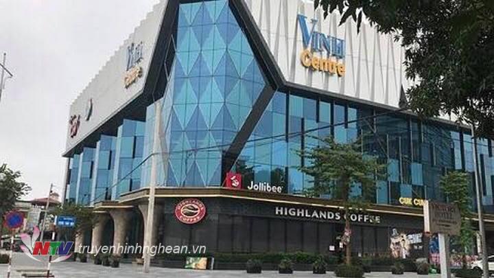 Cơ sở kinh doanh vi phạm quy định phòng, chống dịch nằm trong Trung tâm thương mại Vinh Centre