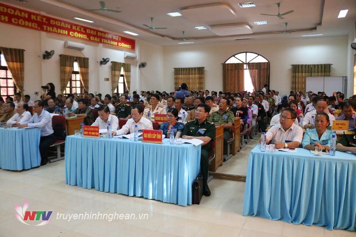 Phó Chủ tịch UBND tỉnh Lê Hồng Vinh dự Đại hội đại biểu các DTTS huyện Kỳ Sơn lần thứ III