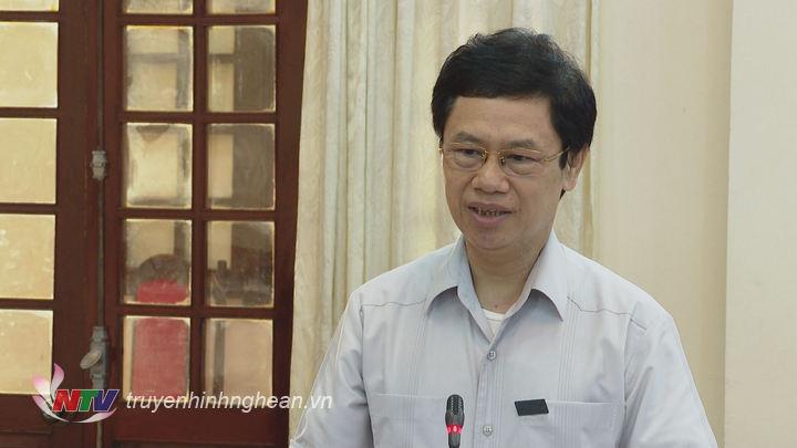 Phó Bí thư Tỉnh ủy Nguyễn Xuân Sơn phát biểu tại hội nghị.