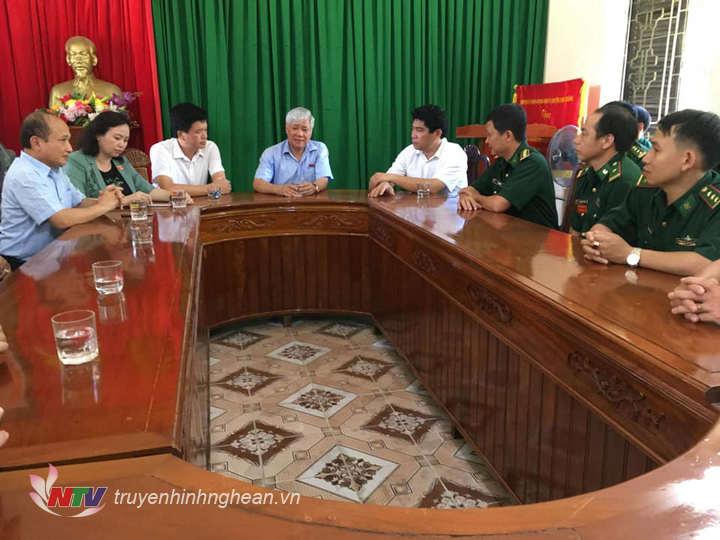 Bộ trưởng Chủ nhiệm Ủy ban Dân tộc thăm, làm việc tại Đồn BP Môn Sơn