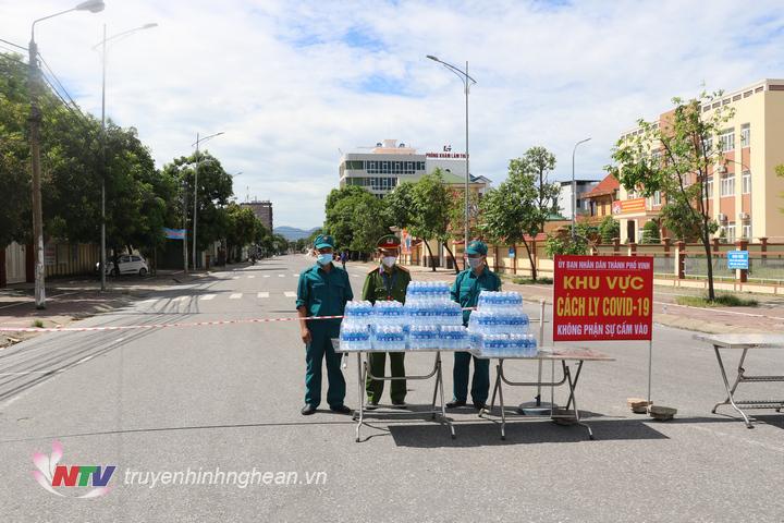 Tỉnh Nghệ An thiết lập vùng cách ly y tế để phòng, chống dịch COVID-19 tại phường Hưng Dũng, thành phố Vinh