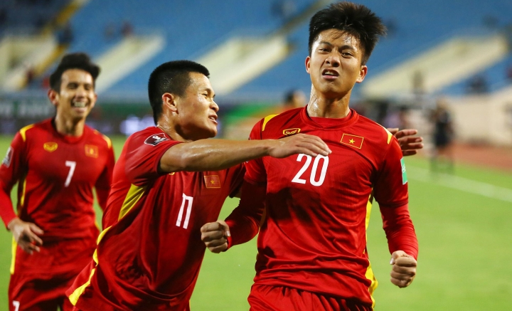 ĐT Việt Nam đang xếp hạng 96 thế giới trên BXH FIFA mới nhất.