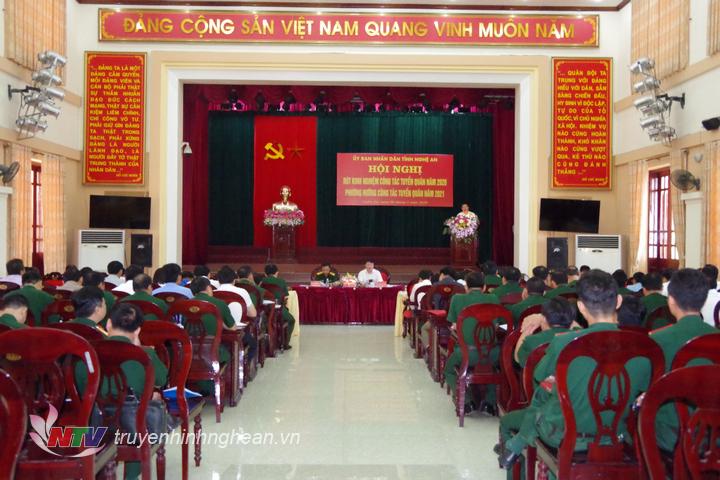 Toàn cảnh hội nghị.