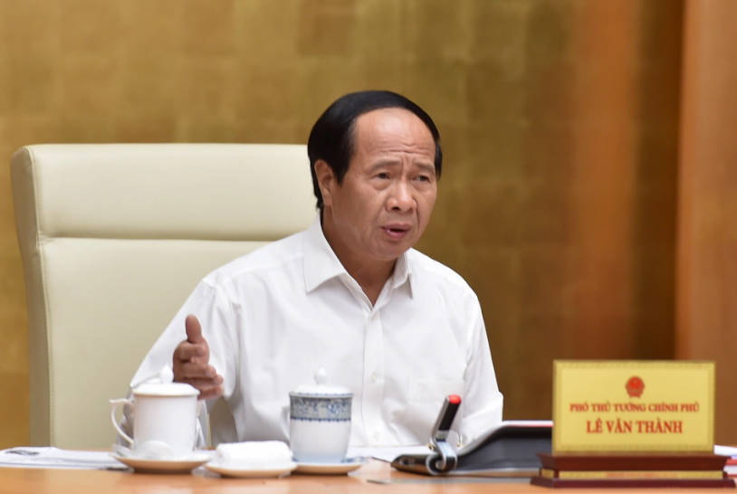 Phó thủ tướng Lê Văn Thành chủ trì cuộc họp ứng phó với bão số 1 sáng 2/7. 