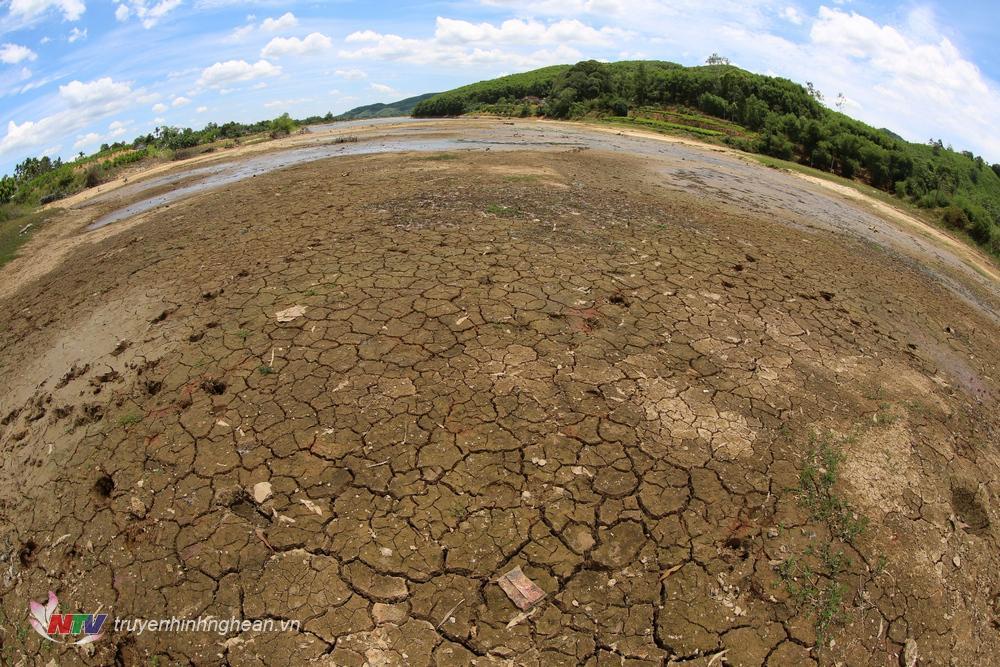 Cảnh báo tình trạng khô hạn, thiếu nước tại khu vực Bắc Trung Bộ