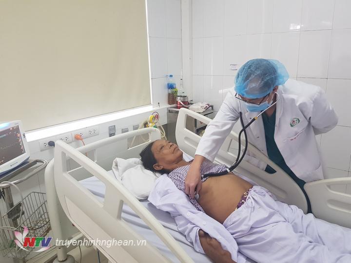 Sau khi được điều trị tích cực, sức khỏe bệnh nhân Đặng Thị Trường- xã Quỳnh Giang, Quỳnh Lưu đã chuyển biến tốt.