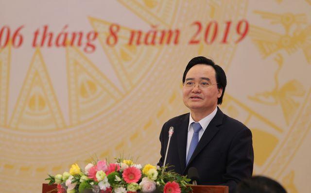 Bộ trưởng Phùng Xuân Nhạ phát biểu tại hội nghị 