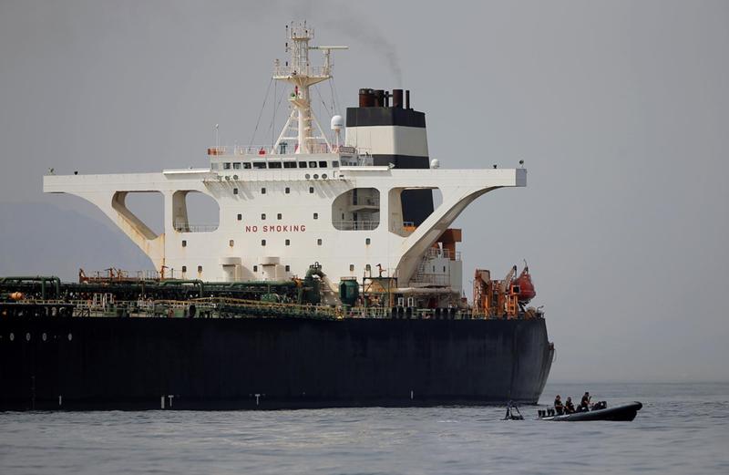 Căng thẳng vùng vịnh leo thang sau một loạt sự cố bắt tàu chở dầu. Ảnh: Reuters.