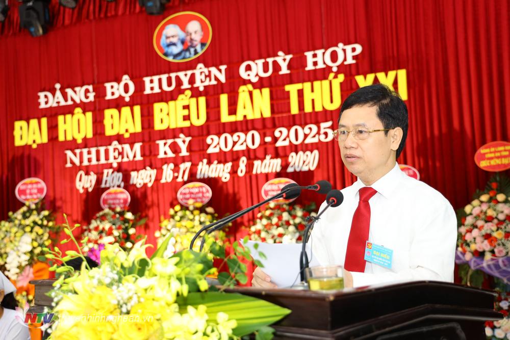 Đồng chí Nguyễn Xuân Sơn - Phó Bí thư Thường trực Tỉnh ủy, Chủ tịch HĐND tỉnh phát biểu chỉ đạo tại Đại hội đại biểu Đảng bộ huyện Quỳ Hợp.