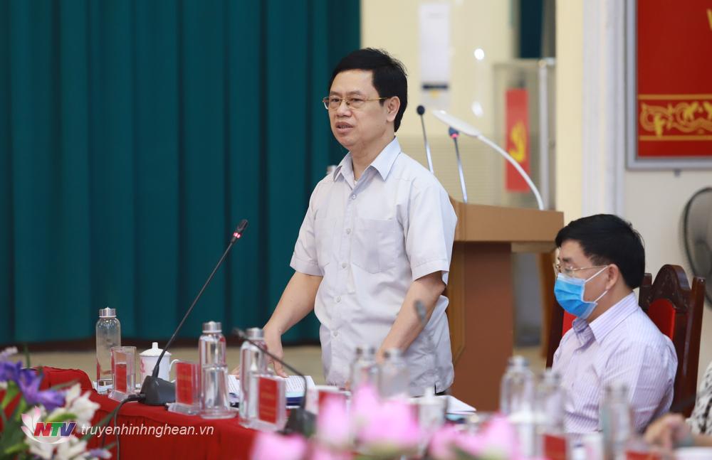  Phó Bí thư Thường trực Tỉnh ủy, Chủ tịch HĐND tỉnh Nguyễn Xuân Sơn phát biểu tại buổi làm việc.
