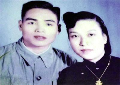 Vợ chồng Đại tá Nguyễn Trọng Hàm thời trẻ. Ảnh: Báo QĐND
