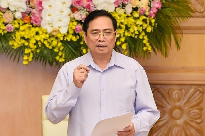 Thủ tướng Phạm Minh Chính yêu cầu Tỉnh ủy, UBND tỉnh Bình Dương và Bộ Y tế chỉ đạo cơ quan chức năng khẩn trương xác minh, làm rõ vụ 5 bệnh viện từ chối bệnh nhân. Ảnh: VGP.
