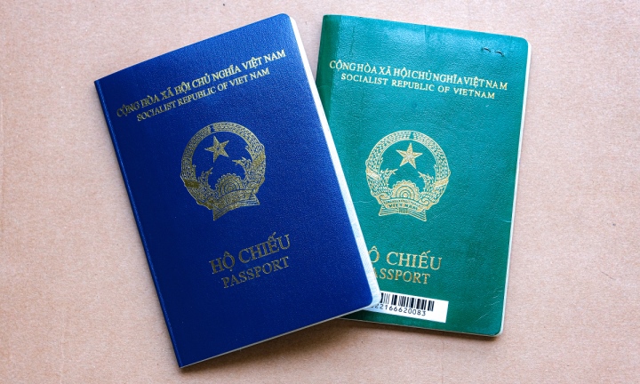 Tây Ban Nha đã chính thức công nhận hộ chiếu mới của Việt Nam.