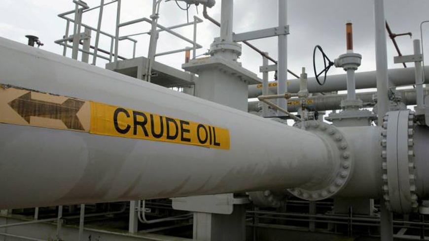 Thị trường kỳ vọng sẽ sớm được tiếp thêm dầu từ Iran. Ảnh minh họa: Reuters