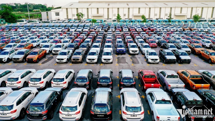 Tại Việt Nam tỷ lệ sở hữu ô tô chưa tới 50 xe/1.000 dân.  