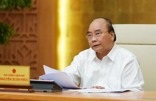 Thủ tướng Nguyễn Xuân Phúc phát biểu kết luận cuộc họp.