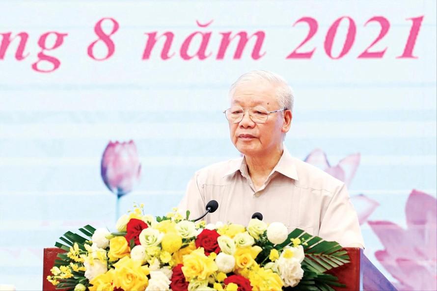 Tổng Bí thư Nguyễn Phú Trọng dự hội nghị của Ủy ban T.Ư MTTQ Việt Nam và phát biểu nhấn mạnh tinh thần đại đoàn kết để vượt qua đại dịch COVID-19.