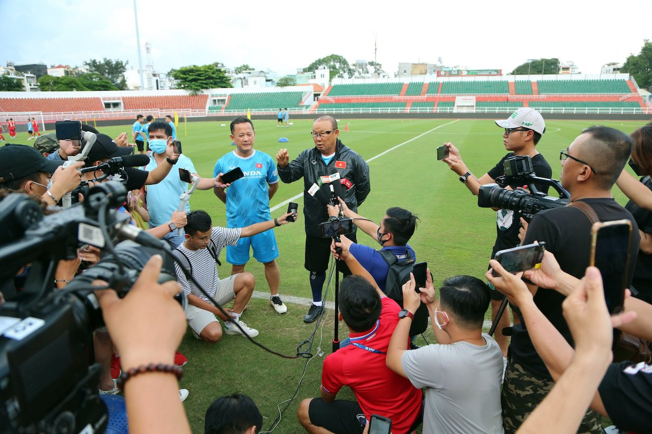 HLV Park Hang Seo khẳng định tuyển Việt Nam còn phải chỉnh sửa, chưa xác định bộ khung cho AFF Cup 2022