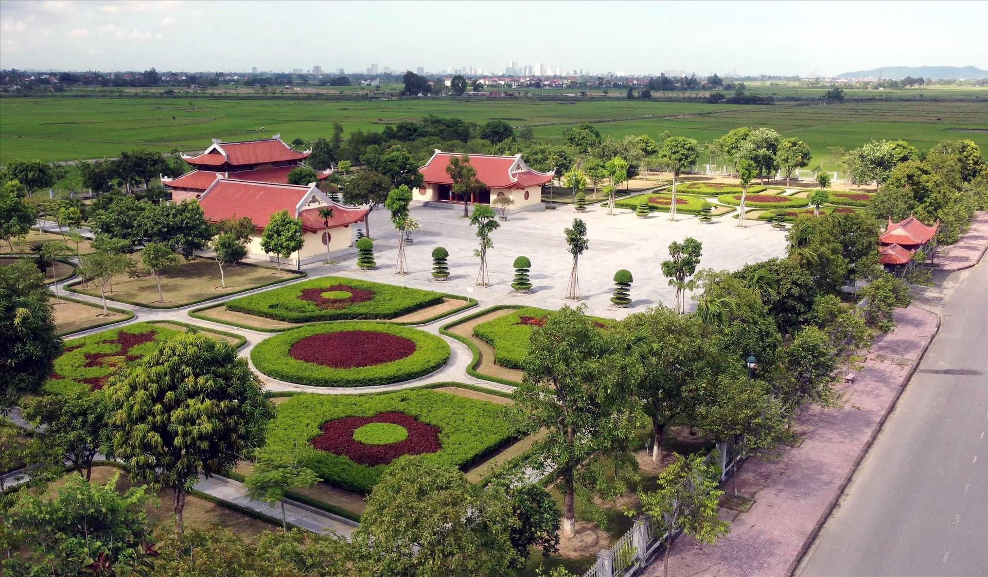 Khu lưu niệm Tổng Bí thư Lê Hồng Phong tại huyện Hưng Nguyên (tỉnh Nghệ An). 