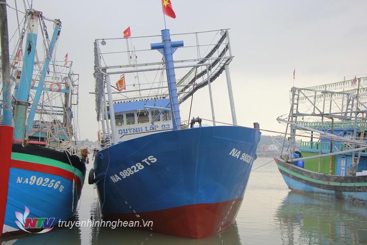 Hoàng Mai khánh thành 3 tàu cá vỏ sắt đầu tiên cả nước đóng theo Nghị định 17