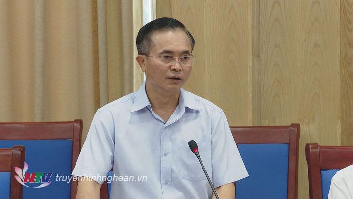 Phó Chủ tịch UBND tỉnh Lê Ngọc Hoa phát biểu tại buổi làm việc.