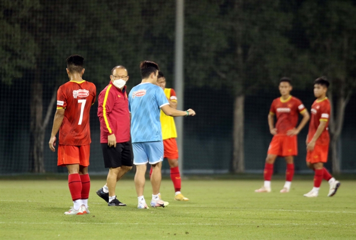 HLV Park Hang Seo chuyển sang U23 Việt Nam sau khi hoàn thành nhiệm vụ với ĐTQG trong loạt trận tháng 10.