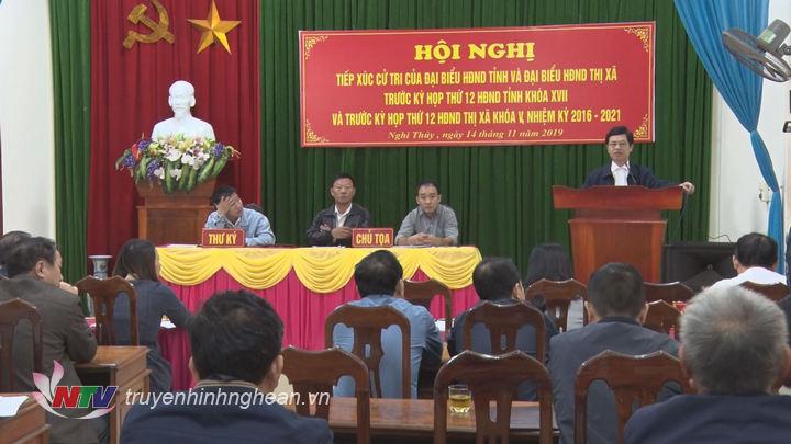 Phó Bí thư Thường trực Tỉnh ủy Nguyễn Xuân Sơn tiếp xúc cử tri Thị xã Cửa Lò 