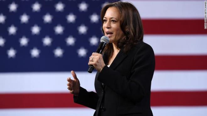 Bà Kamala Harris trở thành nữ Phó Tổng thống da màu đầu tiên trong lịch sử Mỹ. (Ảnh: CNN)