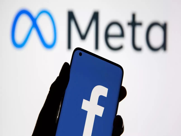 Logo của mạng xã hội Facebook và công ty mẹ Meta. (Ảnh: AFP)