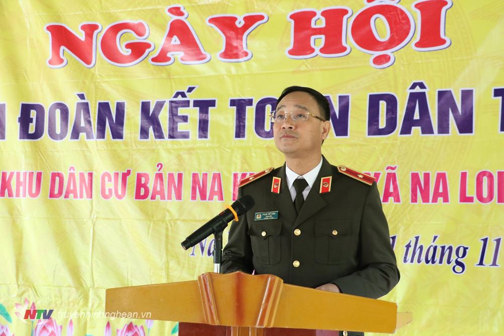 Thiếu tướng Phạm Thế Tùng - Giám đốc Công an tỉnh phát biểu tại Ngày hội.