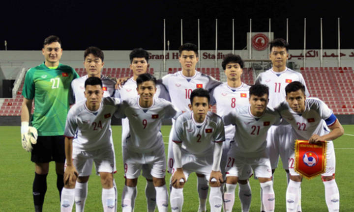 Đội hình đá chính của Việt Nam ở trận đấu với Philippines hôm qua. Ảnh: VFF.