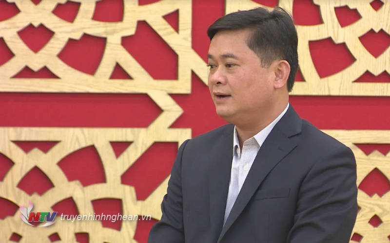 Chủ tịch UBND tỉnh Thái Thanh Quý phát biểu cảm ơn đoàn Giáo hội phật giáo tỉnh.