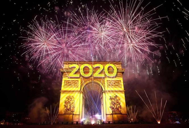 ​  Năm 2020 đã chính thức gõ cửa nước Pháp.  ​