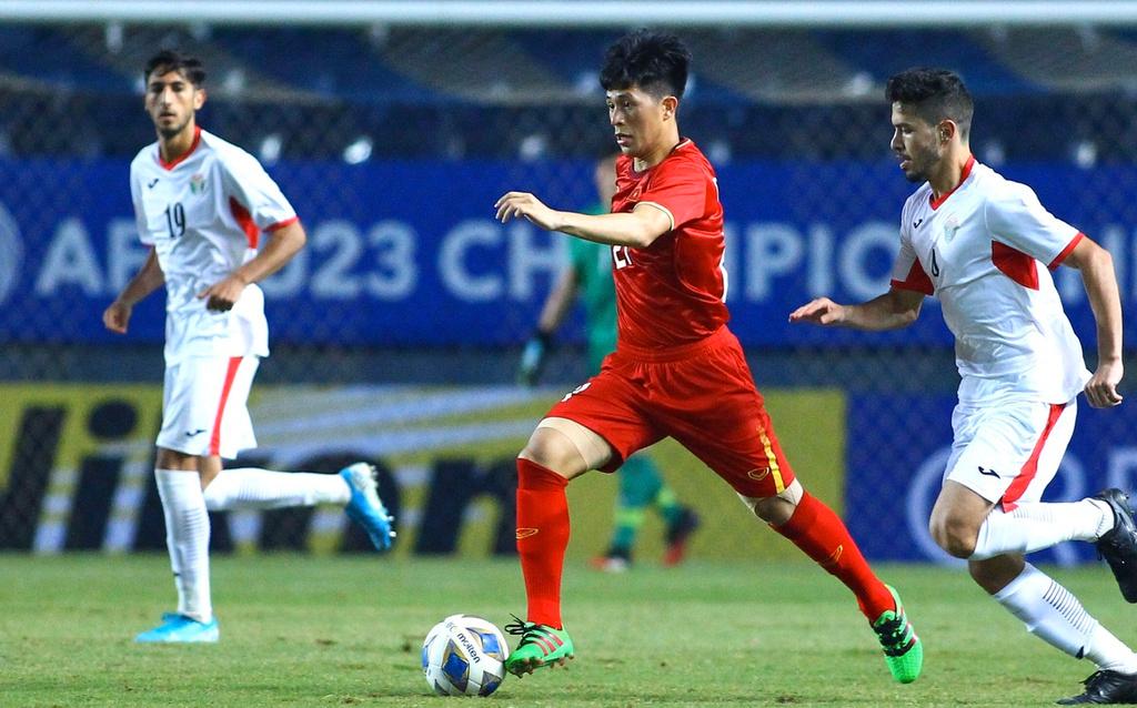 U23 Việt Nam vs U23 Triều Tiên, 20h15 ngày 16/1: HLV Park phải mạo hiểm xếp Đình Trọng đá chính