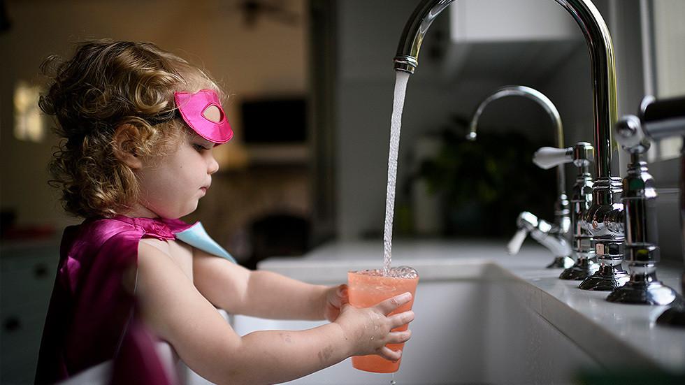 Nước sạch uống trực tiếp từ vòi tại châu Âu gây ra hàng nghìn ca ung thư
