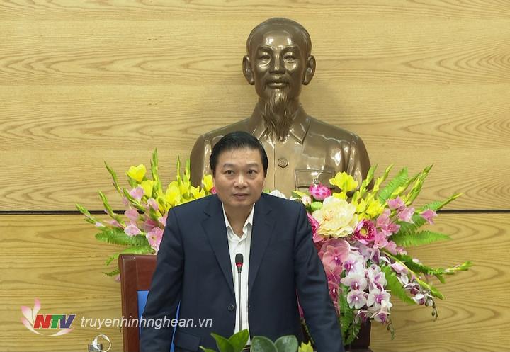 Phó Chủ tịch UBND tỉnh Lê Hồng Vinh phát biểu kết luận tại hội nghị.