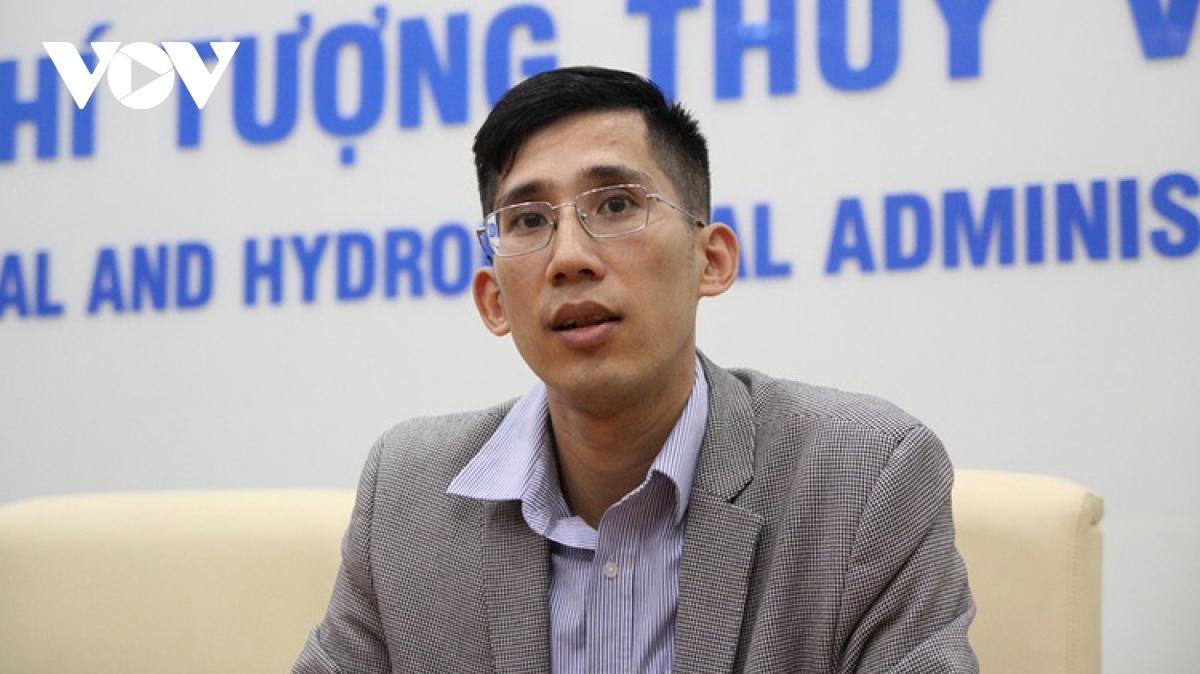 Ông Trần Quang Năng, Trưởng phòng Dự báo thời tiết, Trung tâm khí tượng Thủy văn Quốc gia.