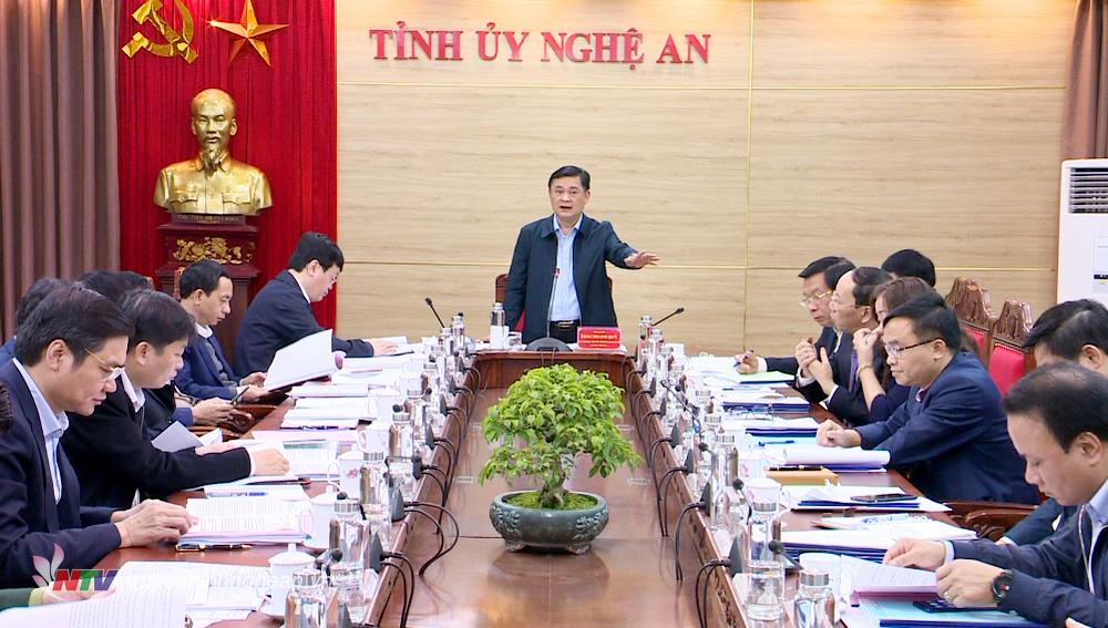 Bí thư Tỉnh ủy Thái Thanh Quý kết luận tại phiên họp.