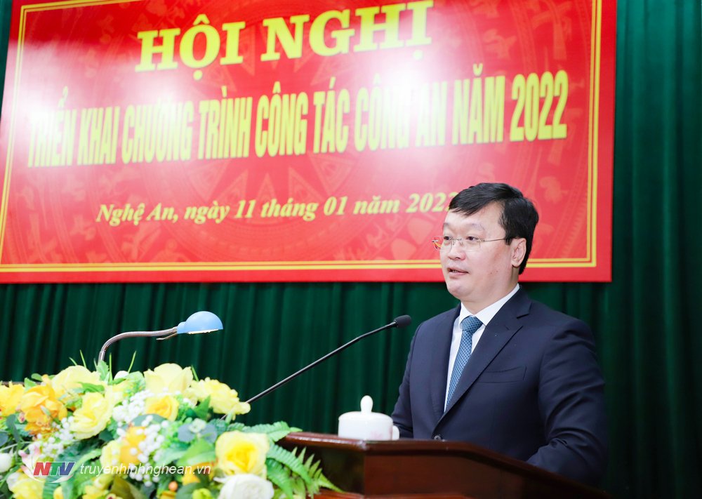 Chủ tịch UBND tỉnh Nguyễn Đức Trung phát biểu chỉ đạo tại Hội nghị.