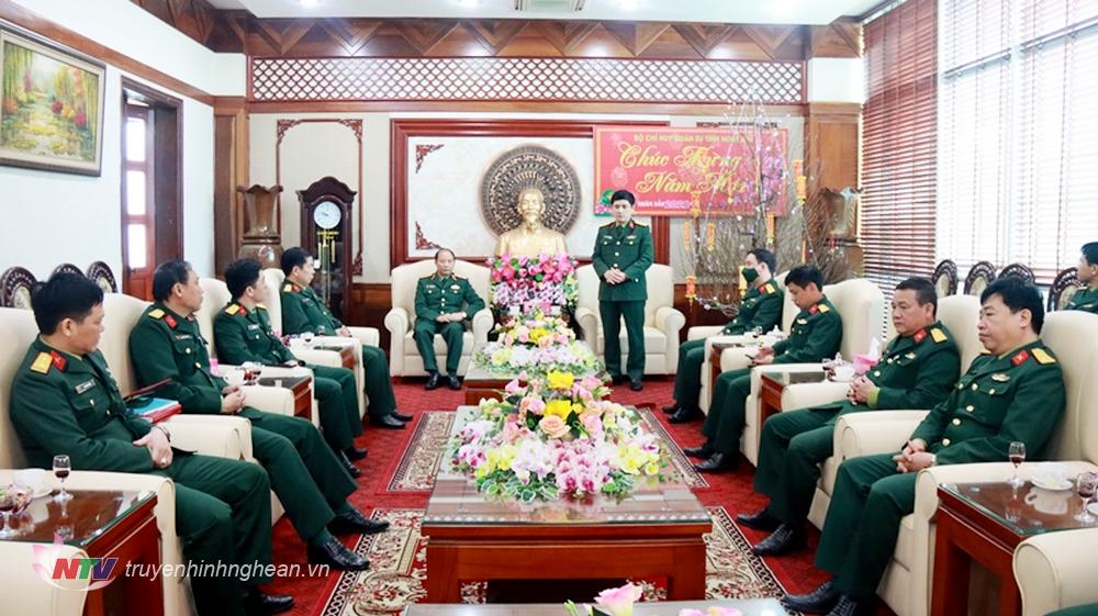 Toàn cảnh buổi kiểm tra, thăm và chúc Tết cán bộ, chiến sỹ Bộ CHQS tỉnh Nghệ An