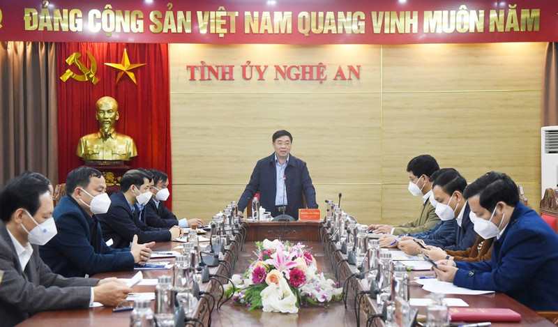 Phó Bí thư Thường trực Tỉnh uỷ Nguyễn Văn Thông phát biểu tại 