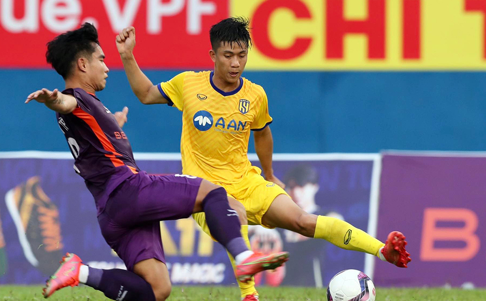 Sông Lam Nghệ An thắng trận mở màn V-League 2022