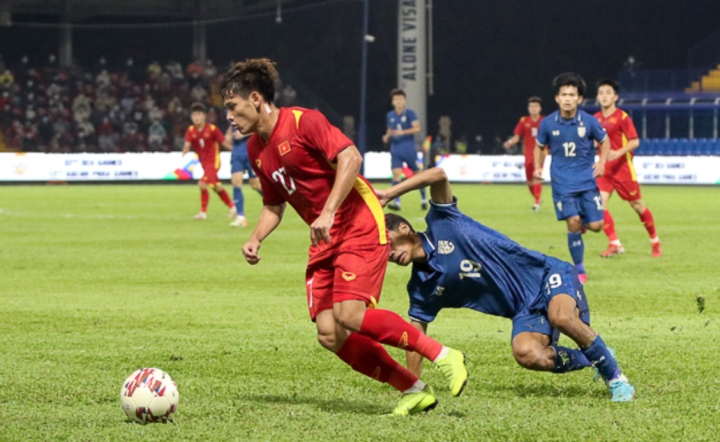 U23 Việt Nam đánh bại U23 Thái Lan ở vòng bảng.
