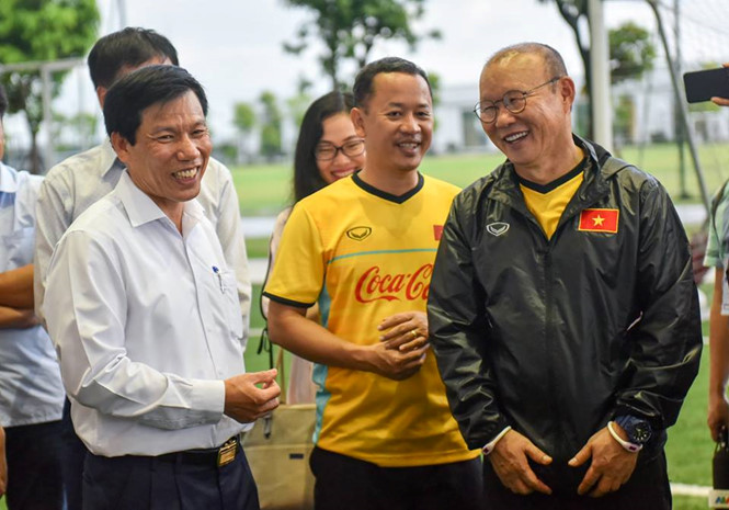 Bộ trưởng Nguyễn Ngọc Thiện và HLV Park gặp nhau nhiều lần trong năm 2018
