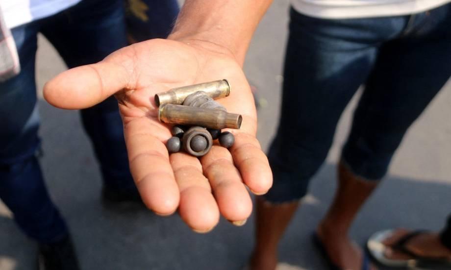 Vỏ đạn và đầu đạn cao su được tìm thấy trong cuộc biểu tình ở Dawei.