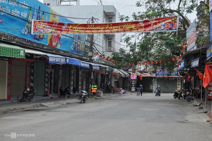 Một con phố ở TP Chí Linh trong thời gian phong tỏa.