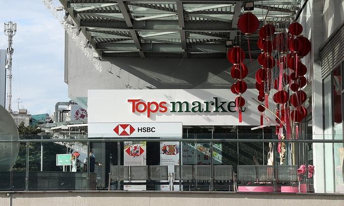 Lối vào Big C Thảo Điền (quận 2, TP HCM) đã đổi tên thành Tops Market. Ảnh: Central Retail.